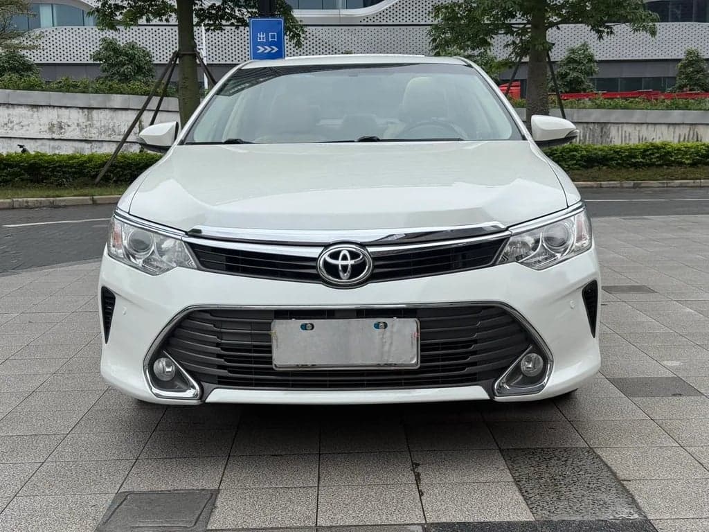 Toyota Camry used sedan for Nigeria market